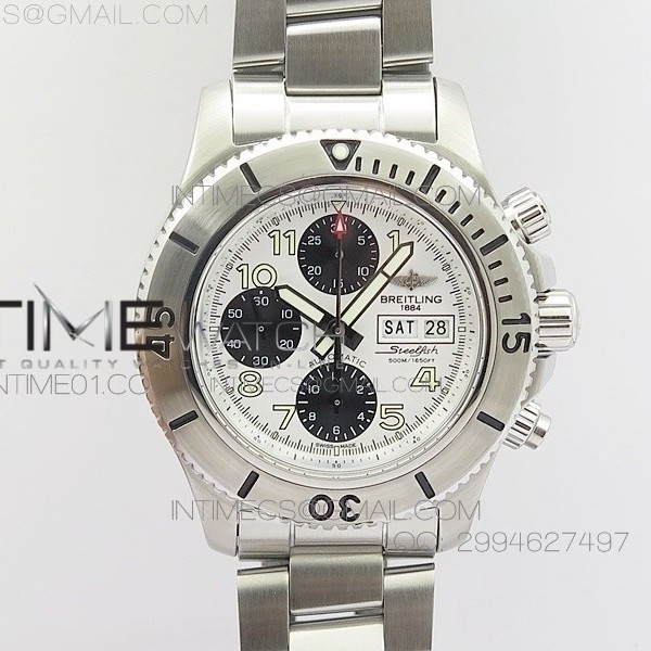 HC공장 브라이틀링 스틸피쉬 크로노그래프 스틸 화이트다이얼 Breitling Steelfish Chronograph SS/White Dial 브레이슬릿