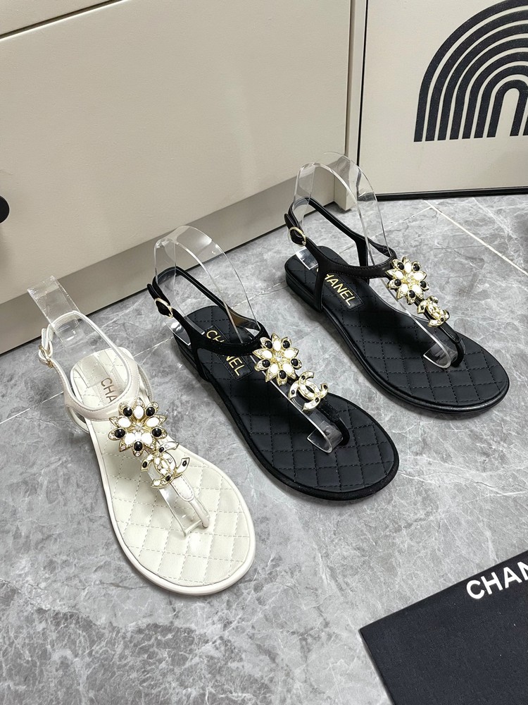 샤넬 쪼리 G45025