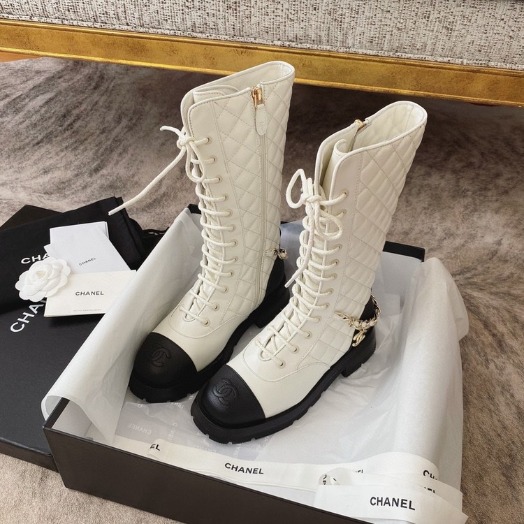 샤넬 앵클부츠 카프스킨 레더 롱부 화이트
