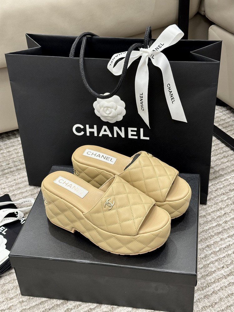 샤넬 웨지 슬리퍼 7.5cm
