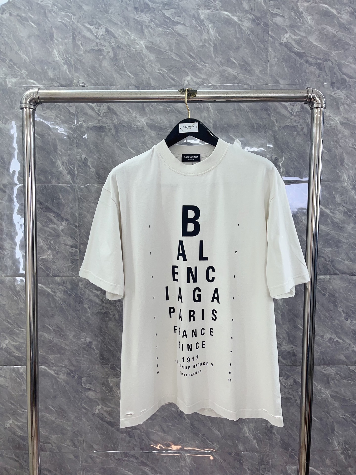 발렌시아가 반팔 티셔츠