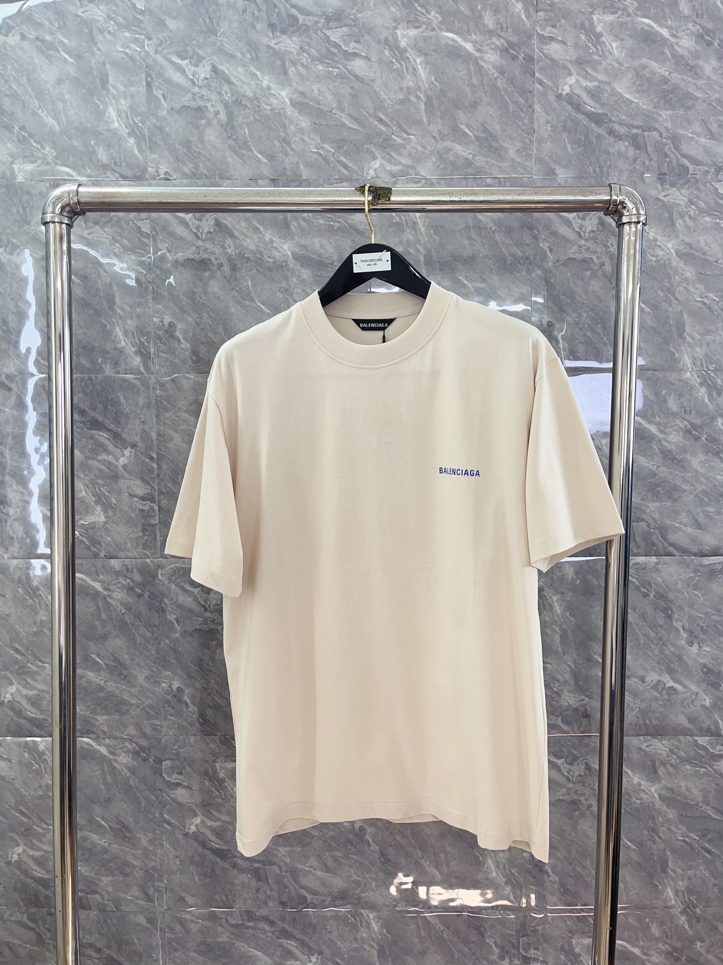 발렌시아가 반팔티